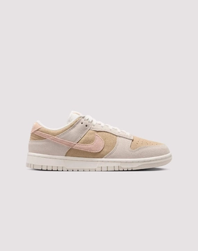 Wool - sourced fashion Nike Dunk Low Fashion-forward items