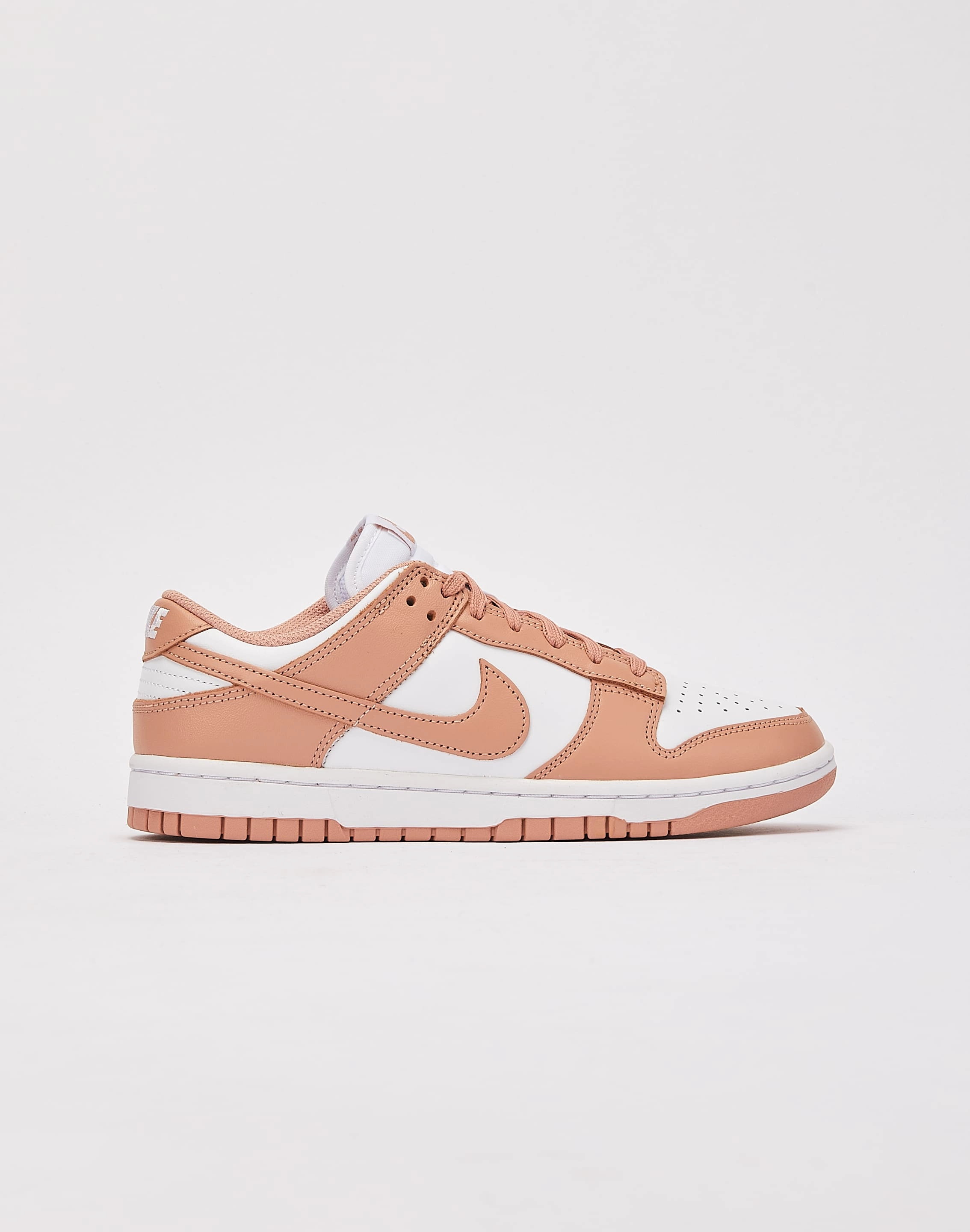 Workwear options Nike  Dunk Low Denim products